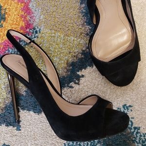 BCBG "Prue" Suede Sexy Stilettos, Nearly New!